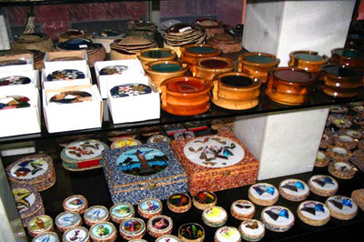 里约热内卢工艺美术品探秘 从科帕卡巴纳到圣特蕾莎的艺术之旅